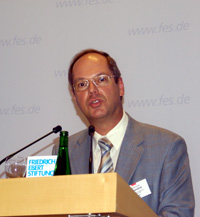 Dr. Karl-Ernst Poppendick